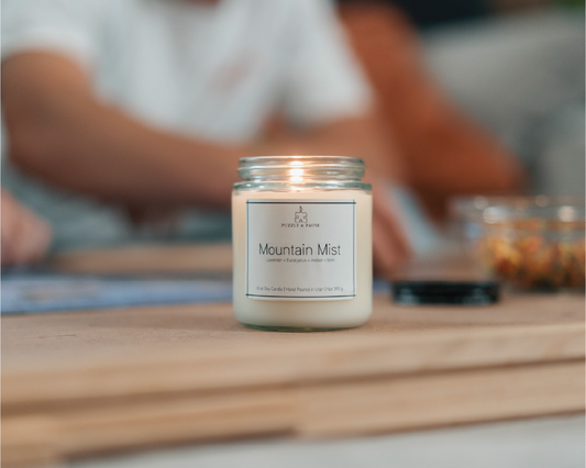 Mountain Mist 500 Pc Puzzle & Candle Box